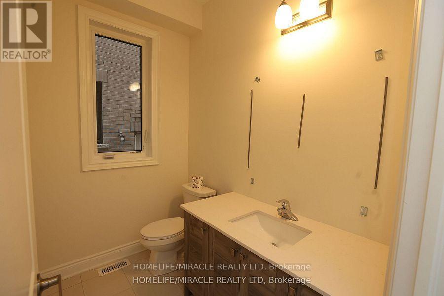 11 CALABRIA DRIVE - 6