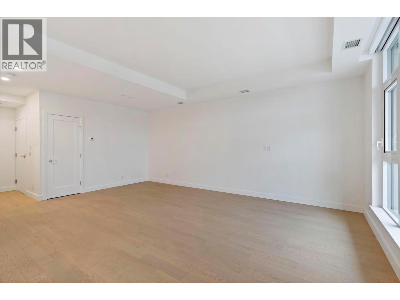  3352 Richter Street, Kelowna