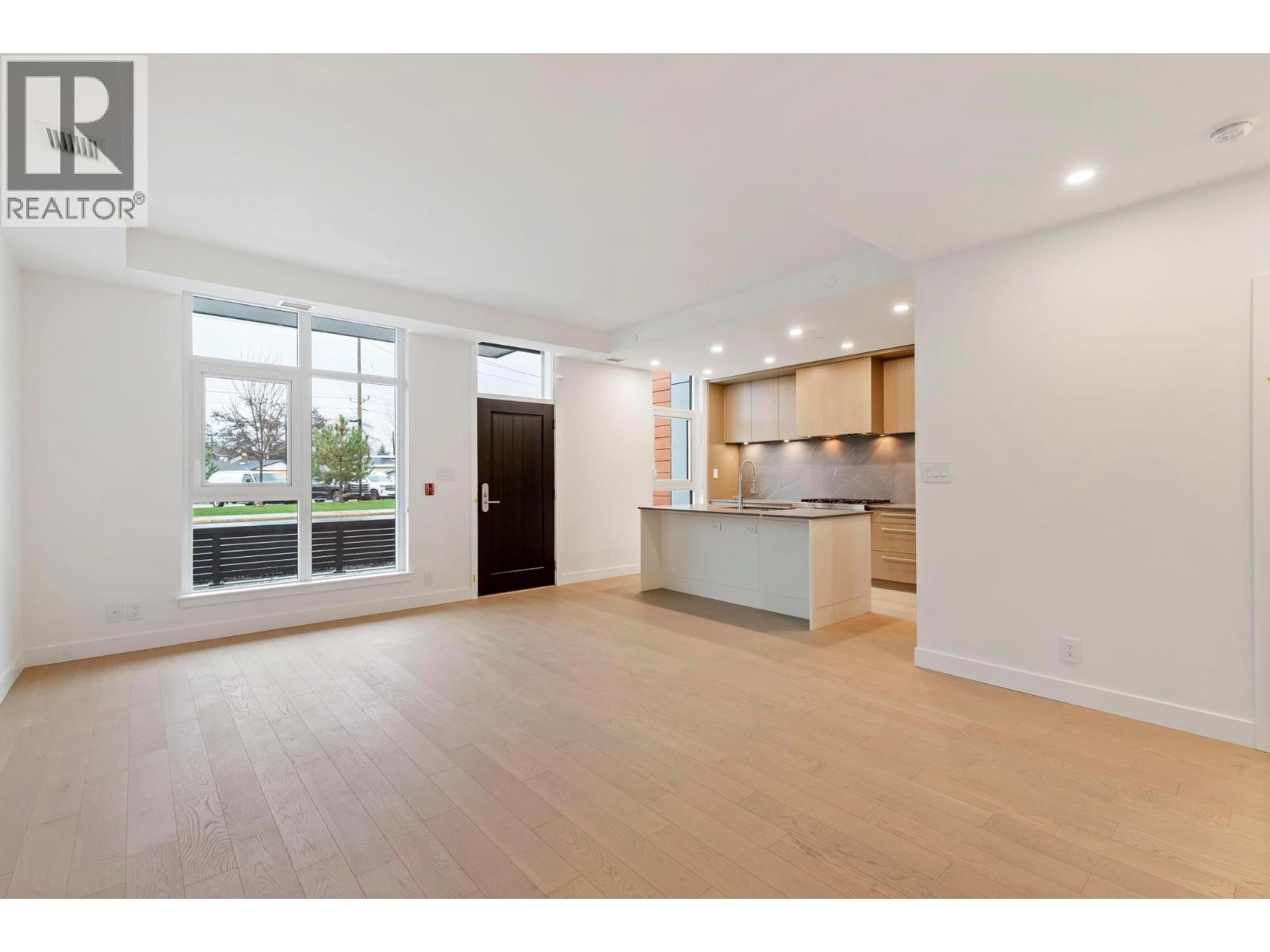  3352 Richter Street, Kelowna