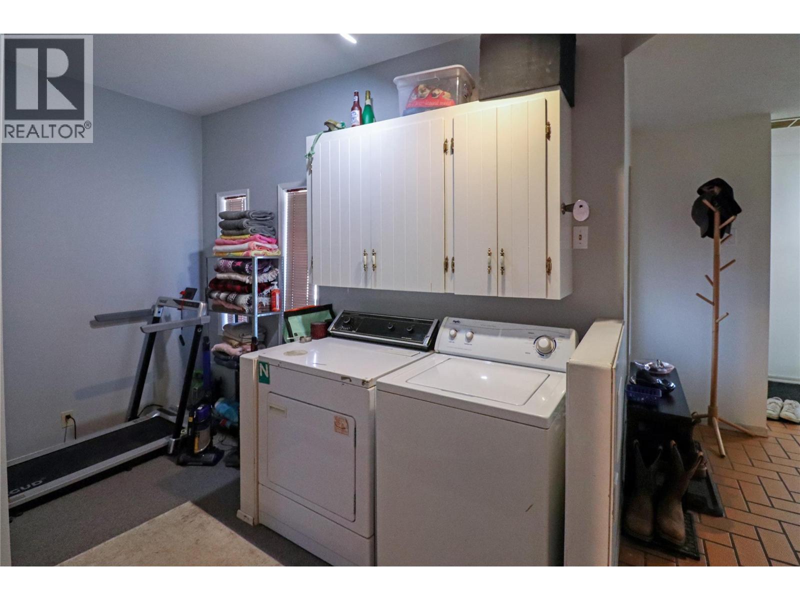 291 FENCHURCH Avenue, Princeton