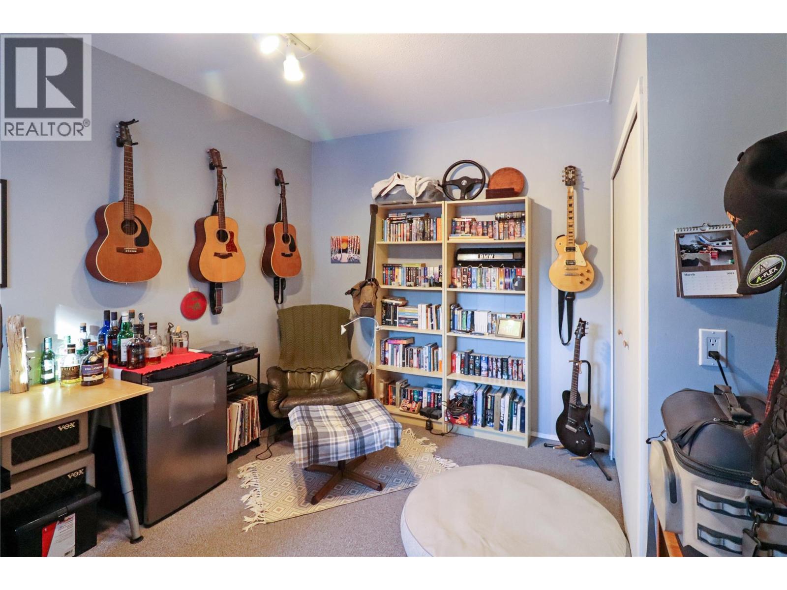 291 FENCHURCH Avenue, Princeton