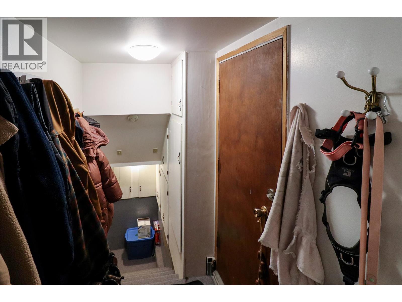 291 FENCHURCH Avenue, Princeton