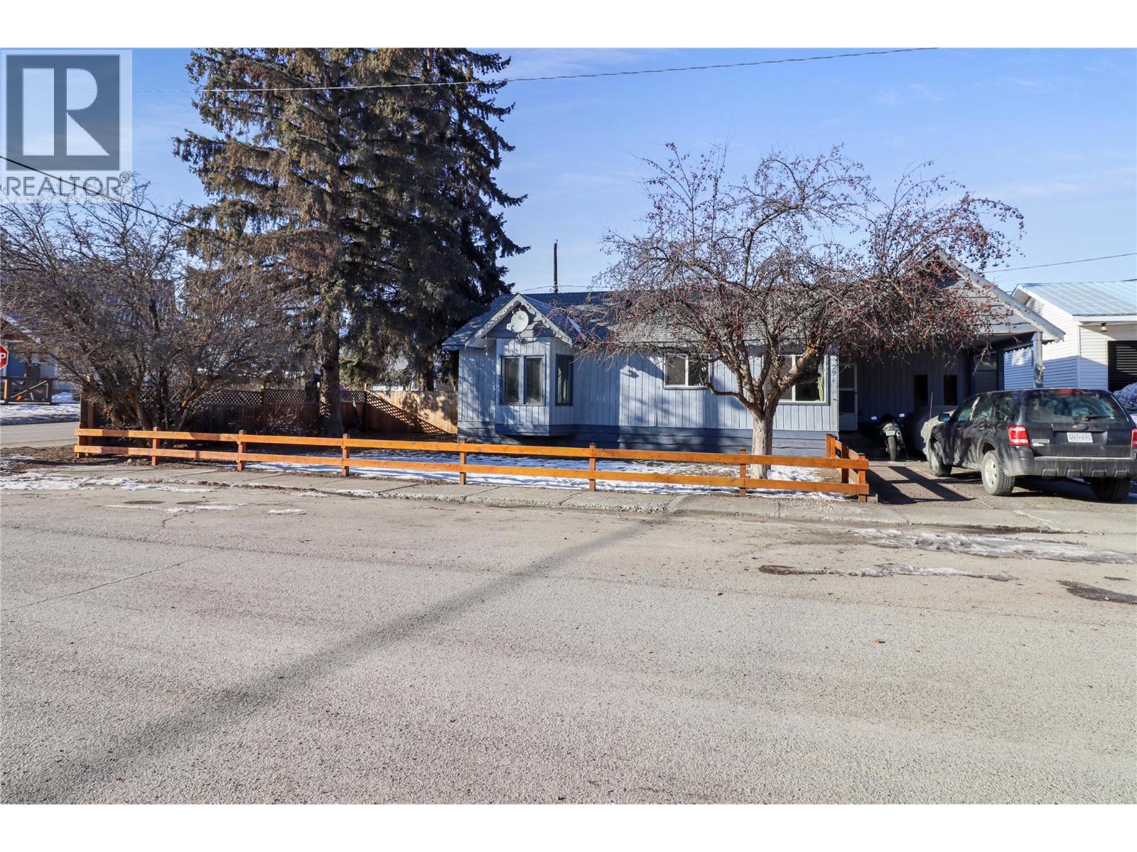 291 FENCHURCH Avenue, Princeton