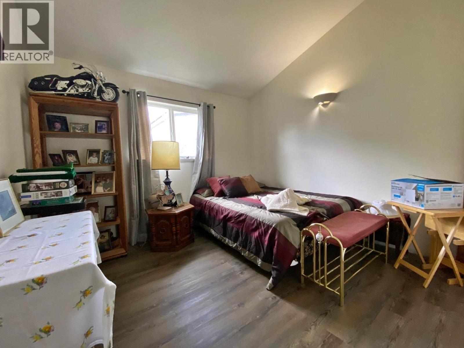 4713 BIRCH Lane, Barriere