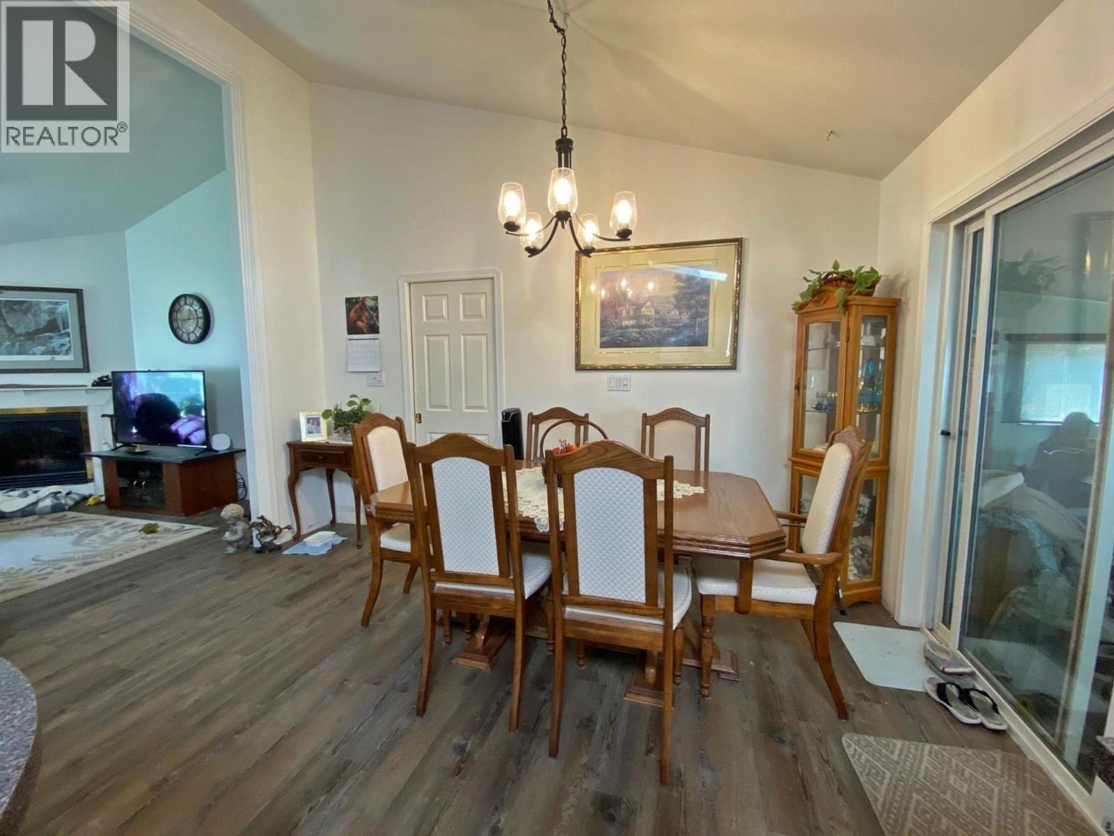 4713 BIRCH Lane, Barriere