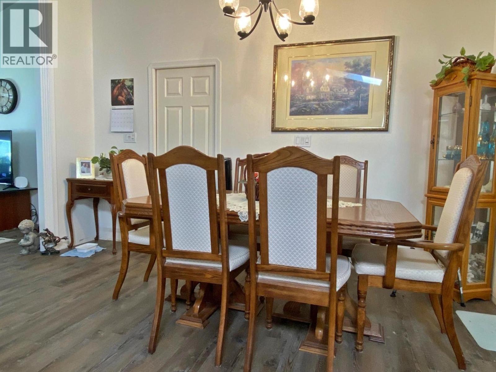 4713 BIRCH Lane, Barriere