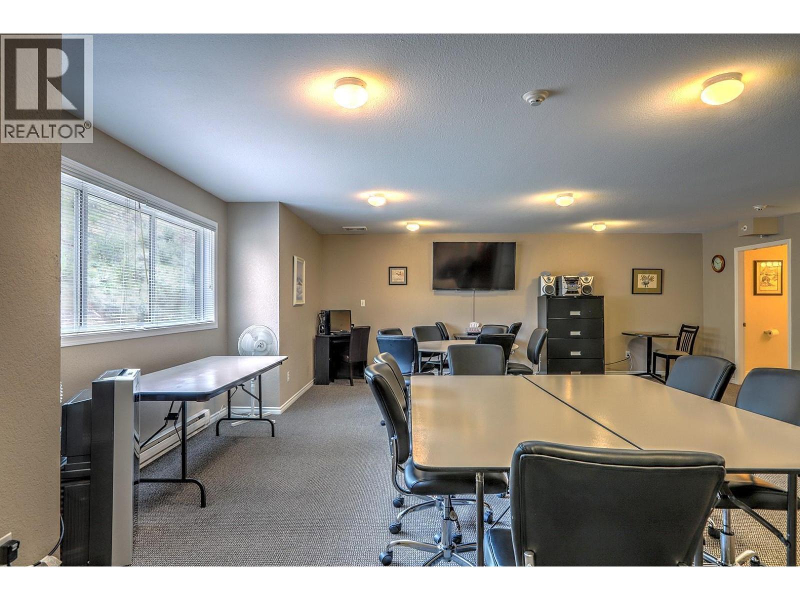 3808 35 Avenue Unit# 302, Vernon