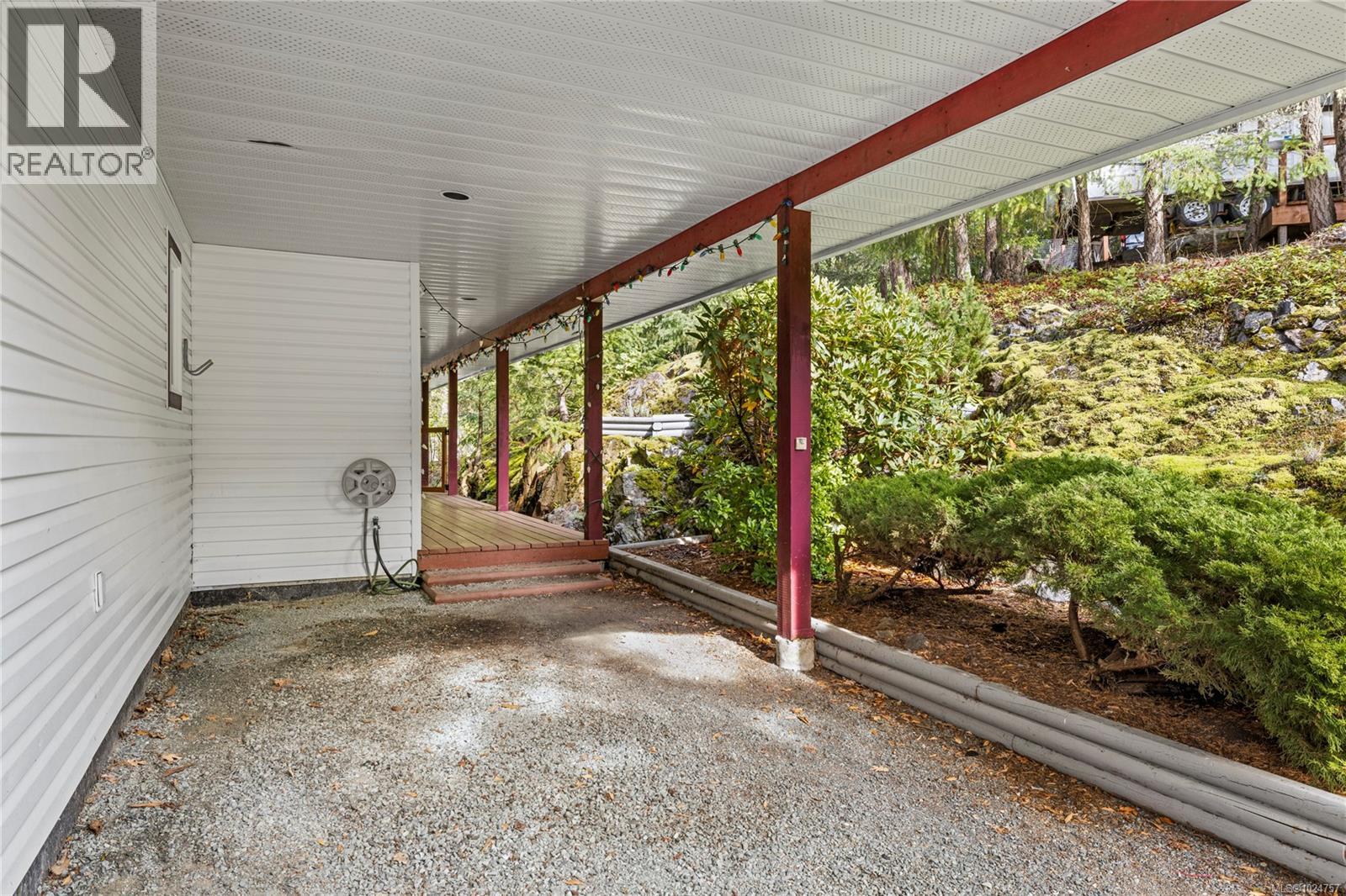 2869 Hemlock Dr, Nanoose Bay