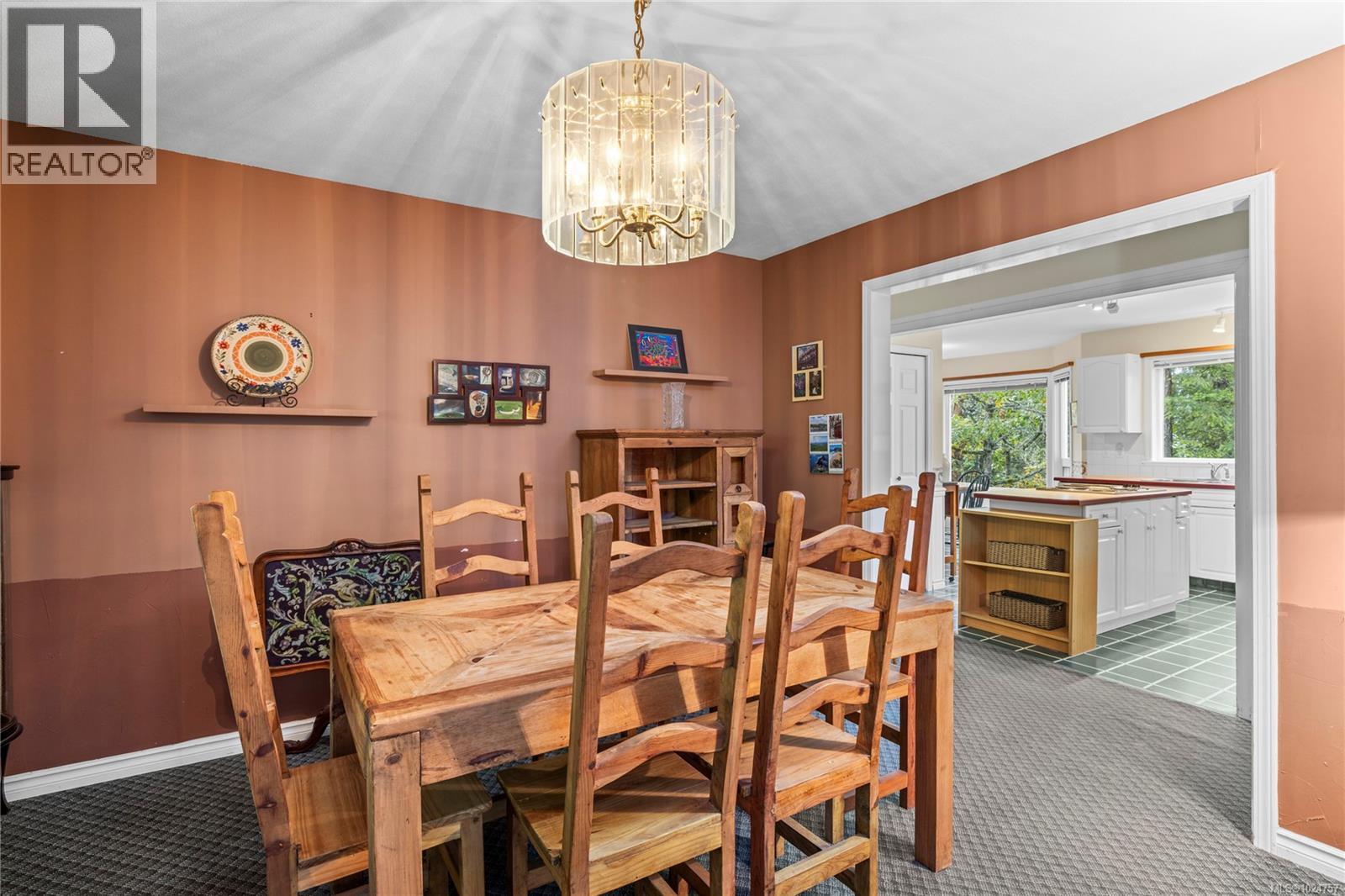 2869 Hemlock Dr, Nanoose Bay