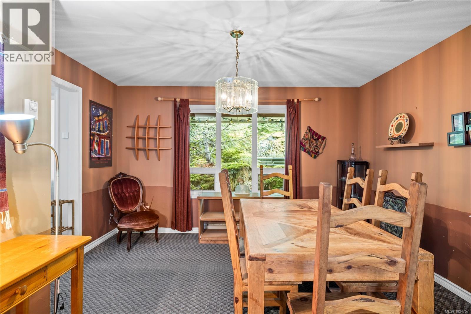 2869 Hemlock Dr, Nanoose Bay