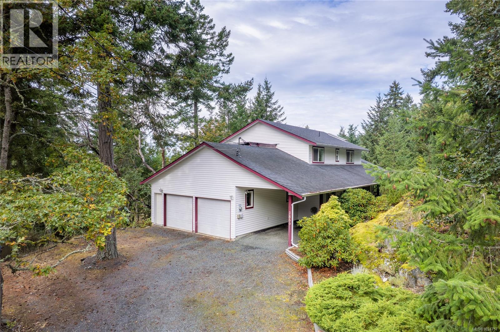 2869 Hemlock Dr, Nanoose Bay