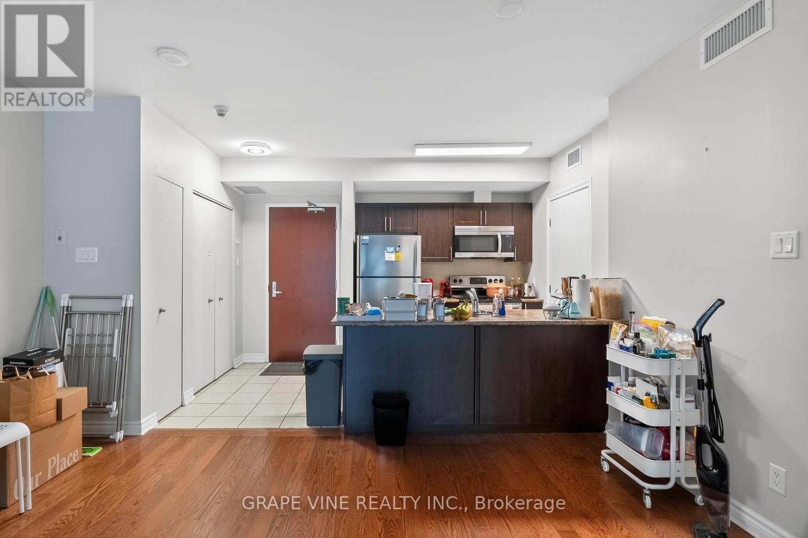 #304 234 RIDEAU STREET - 13