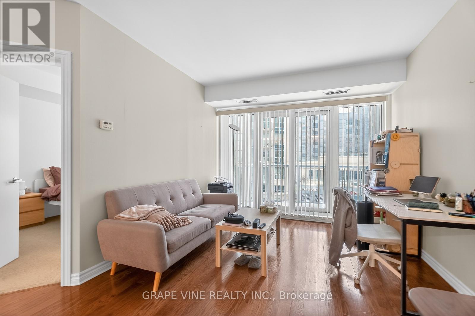 #304 234 RIDEAU STREET - 20