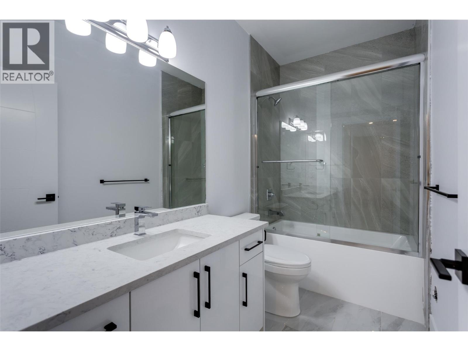 474 Snowsell Street N - 51