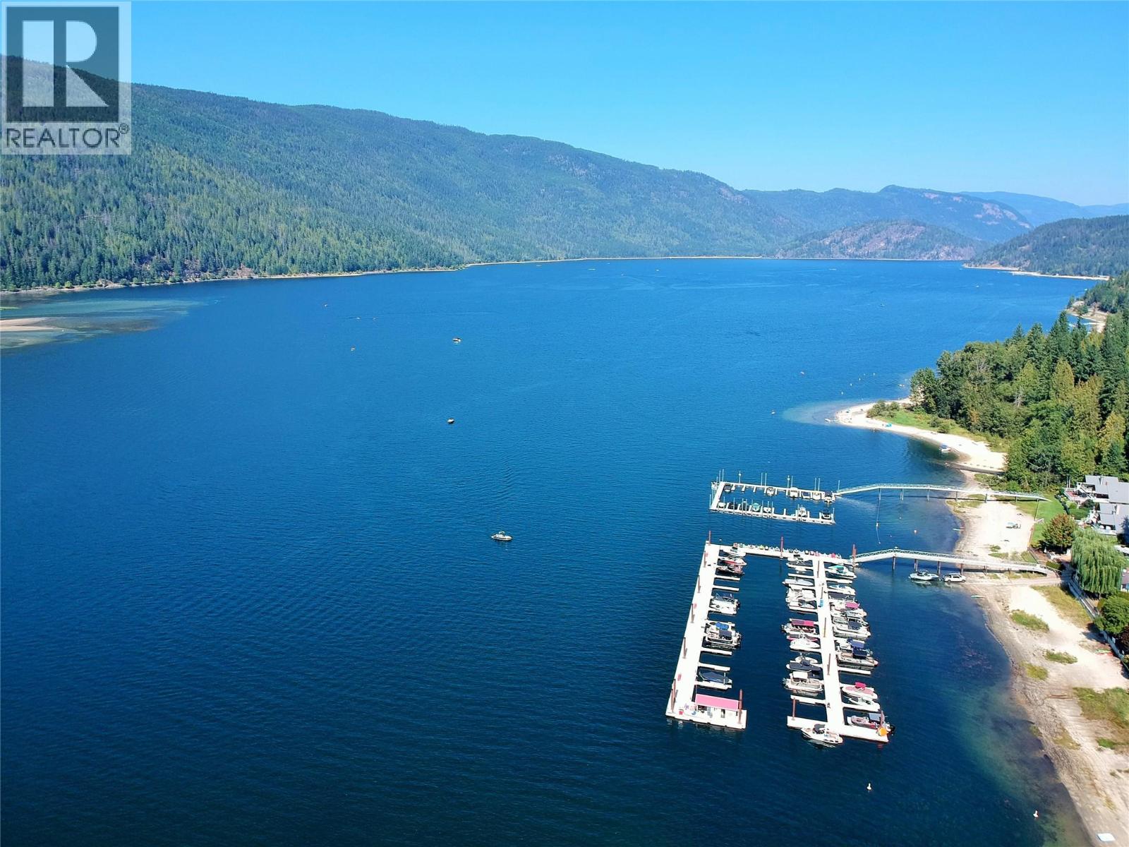 4 8200 97A Highway, Mara