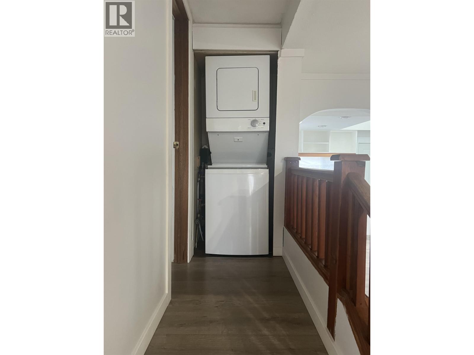 716/718 HILLCREST ROAD, Gibsons