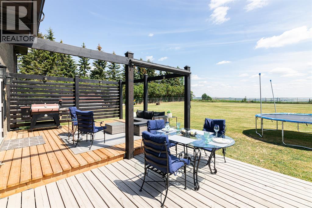 26534 Township Road 384, Rural Red Deer County