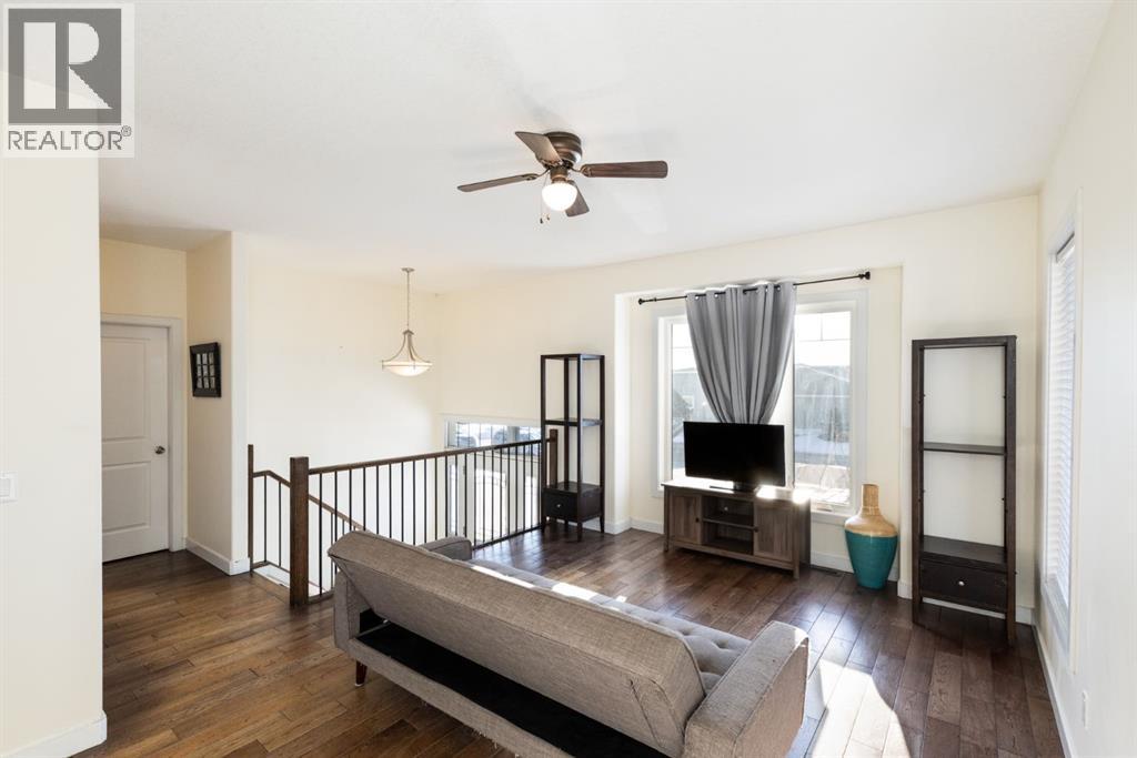 6453 Elmwood Way, Innisfail