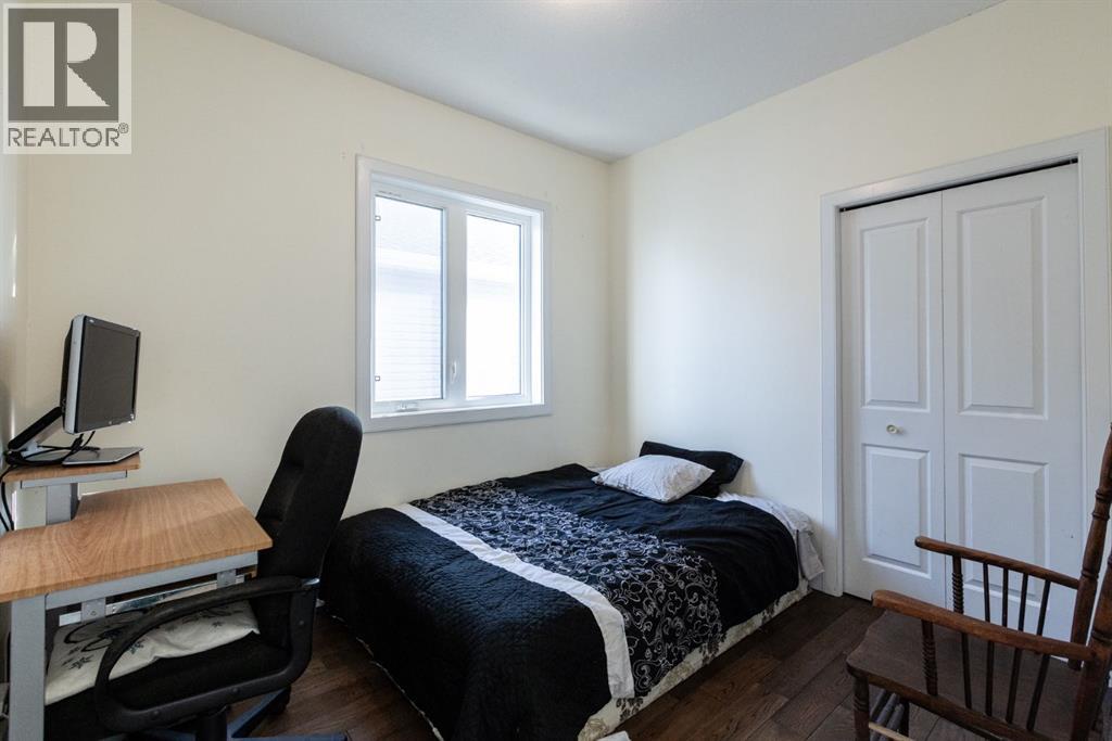 6453 Elmwood Way, Innisfail