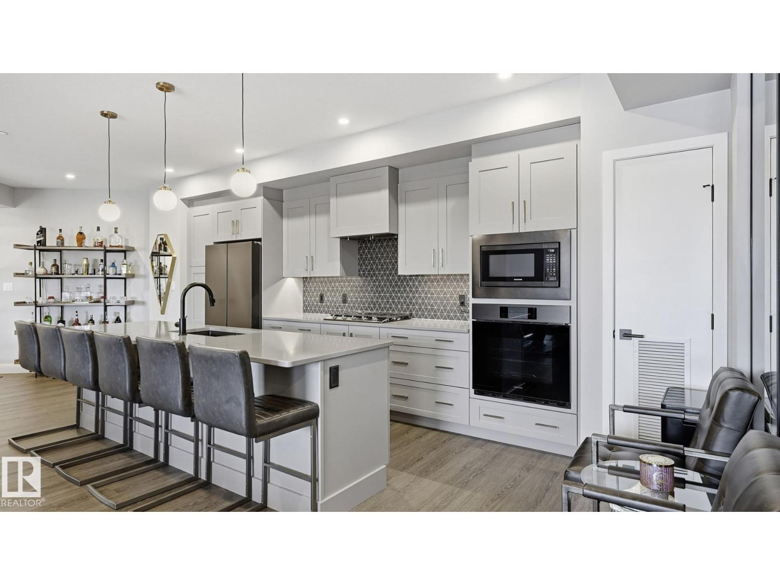 #311 7463 MAY CM NW, Edmonton