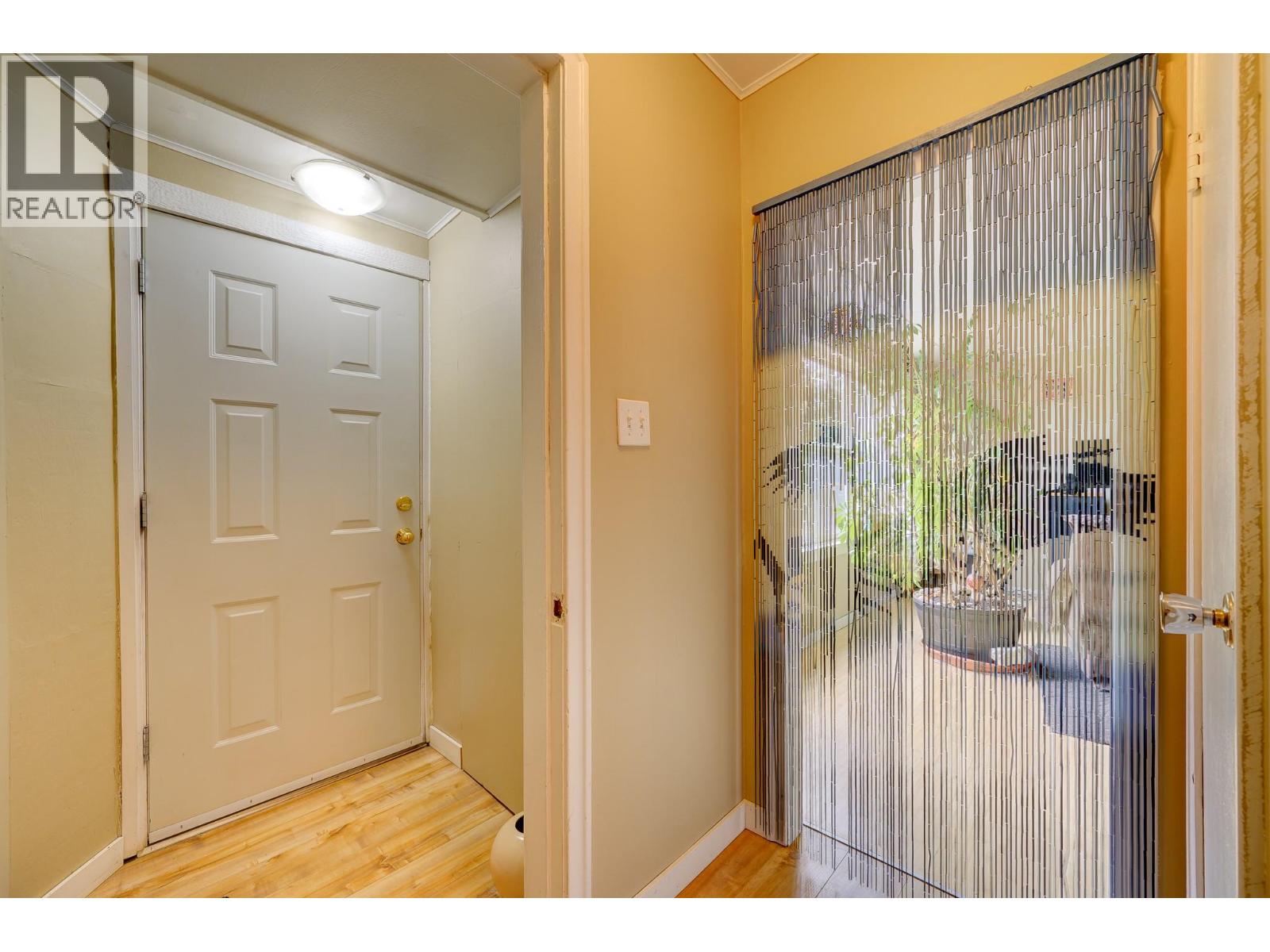 644 BRENTWOOD Avenue - 2