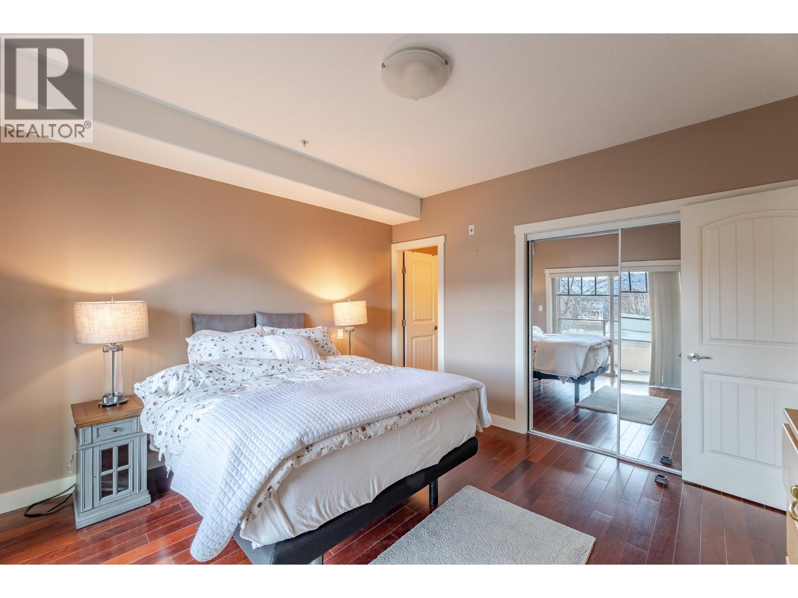 13615 VICTORIA Road Unit# 210, Summerland