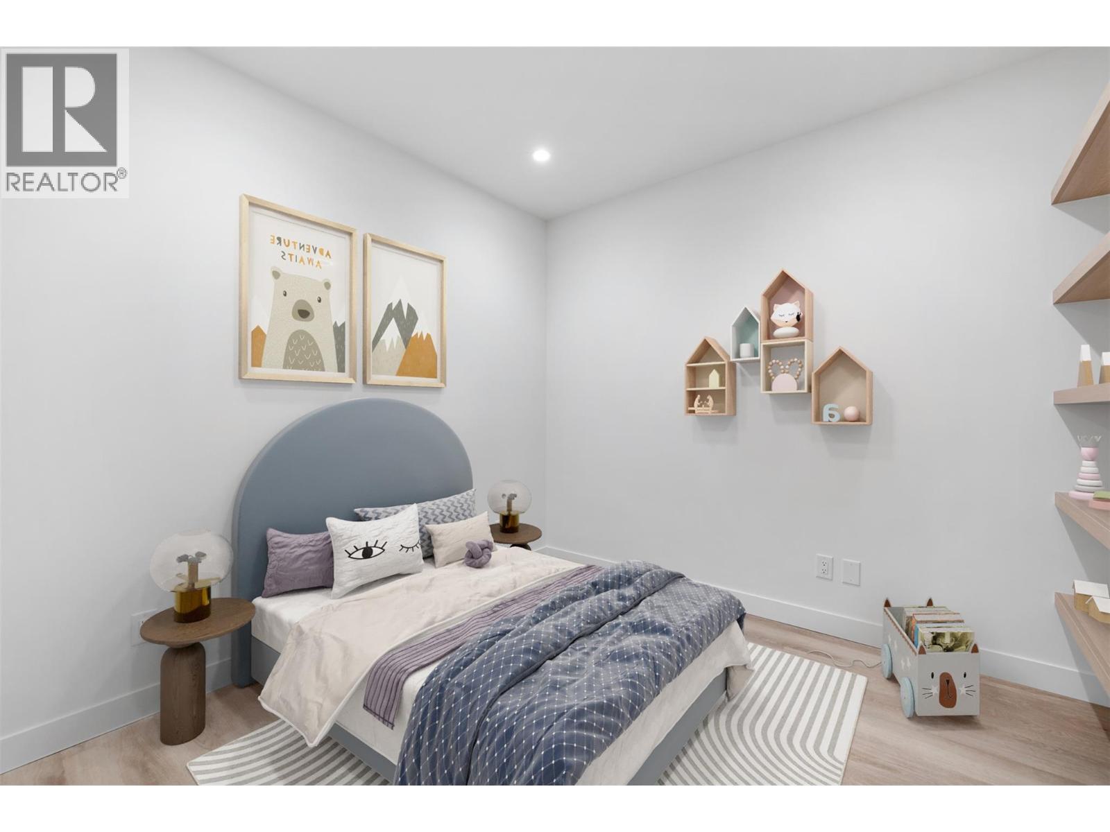 802 3340 Lakeshore Road, Kelowna