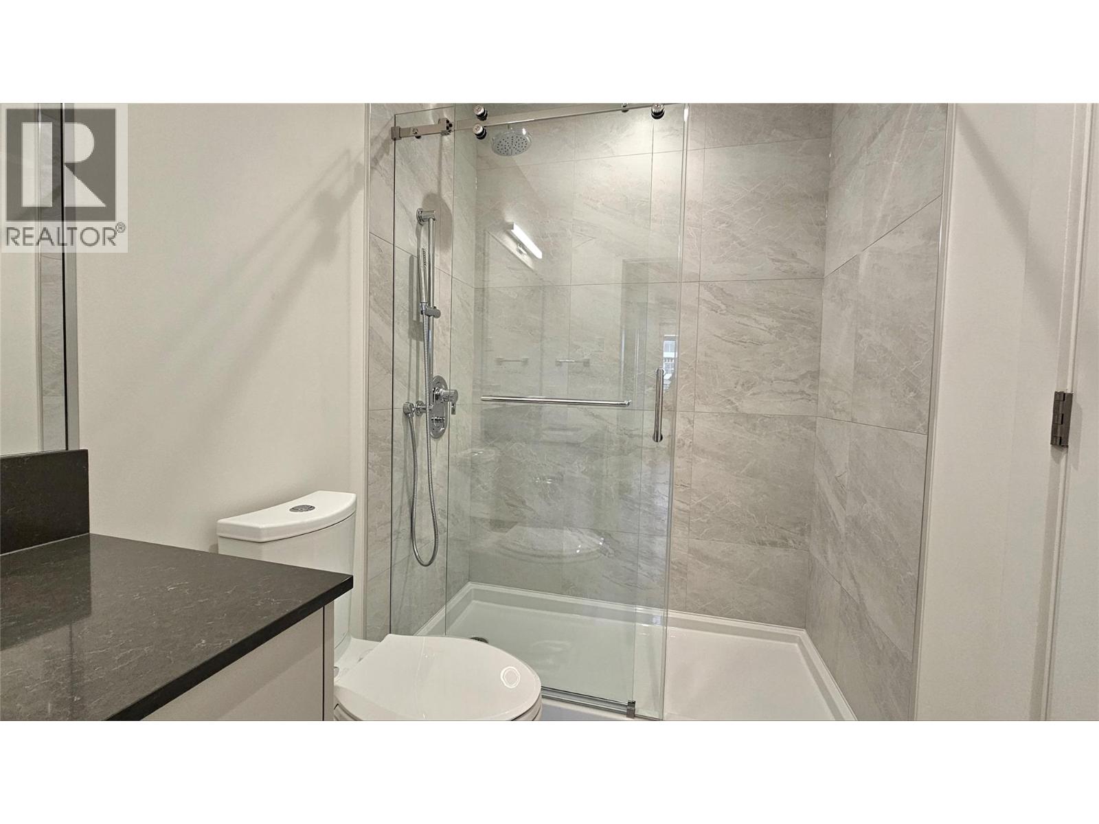 606 3340 Lakeshore Road, Kelowna