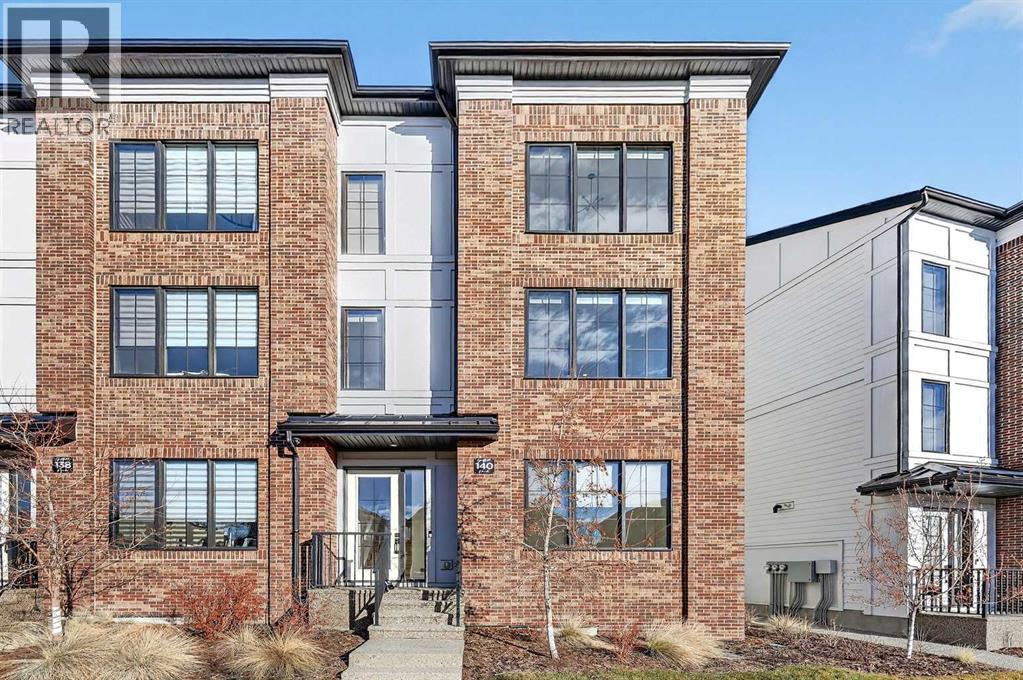 Single Family House for Sale in  Discovery Drive SW Discovery Ridge Calgary 