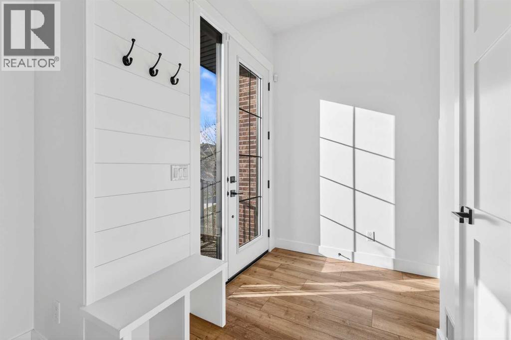 Single Family House for Sale in  Discovery Drive SW Discovery Ridge Calgary 