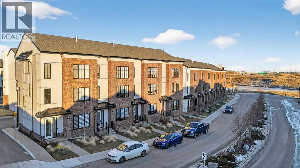 Single Family House for Sale in  Discovery Drive SW Discovery Ridge Calgary 