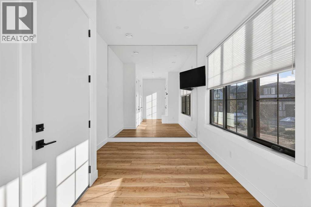 Single Family House for Sale in  Discovery Drive SW Discovery Ridge Calgary 