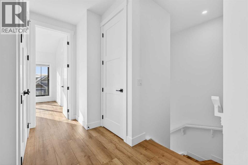 Single Family House for Sale in  Discovery Drive SW Discovery Ridge Calgary 