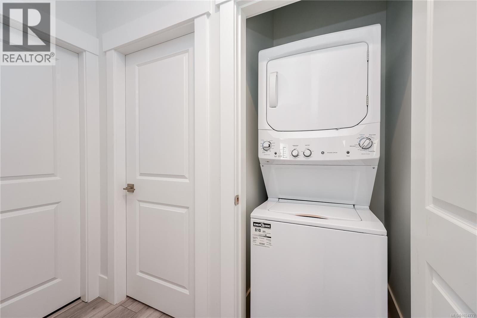 #38 300 Grosskleg Way - 19