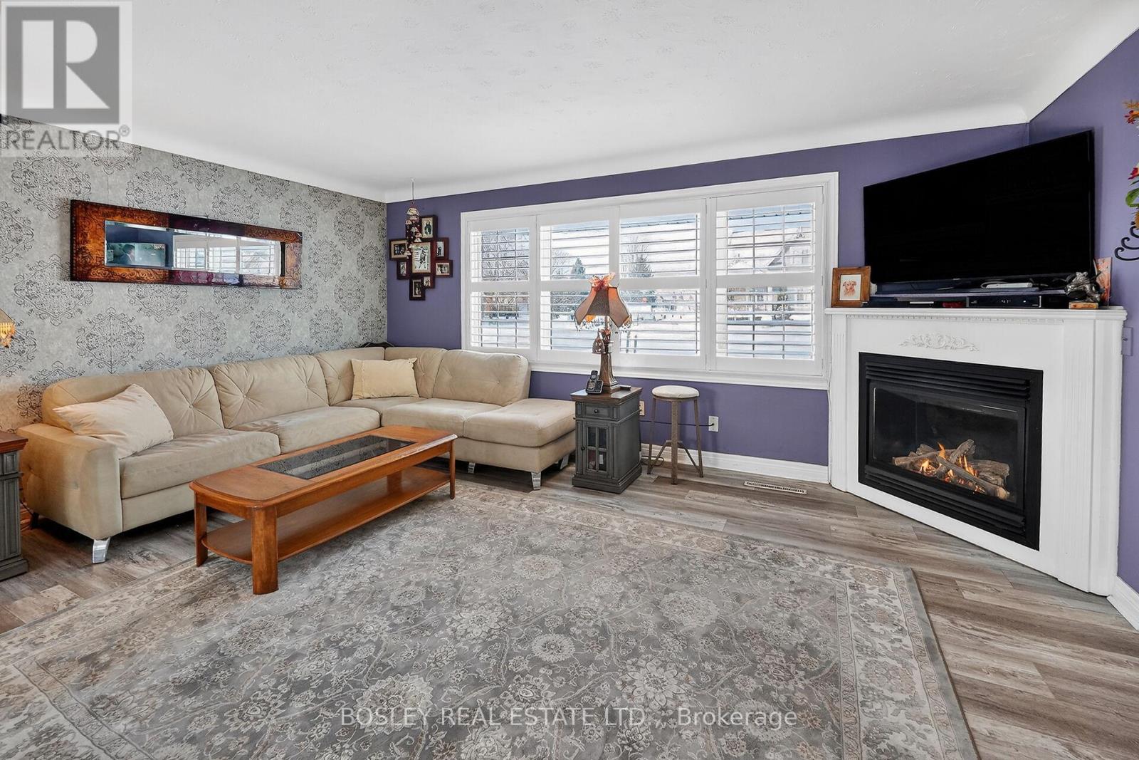 544 VICTORIA STREET - 3