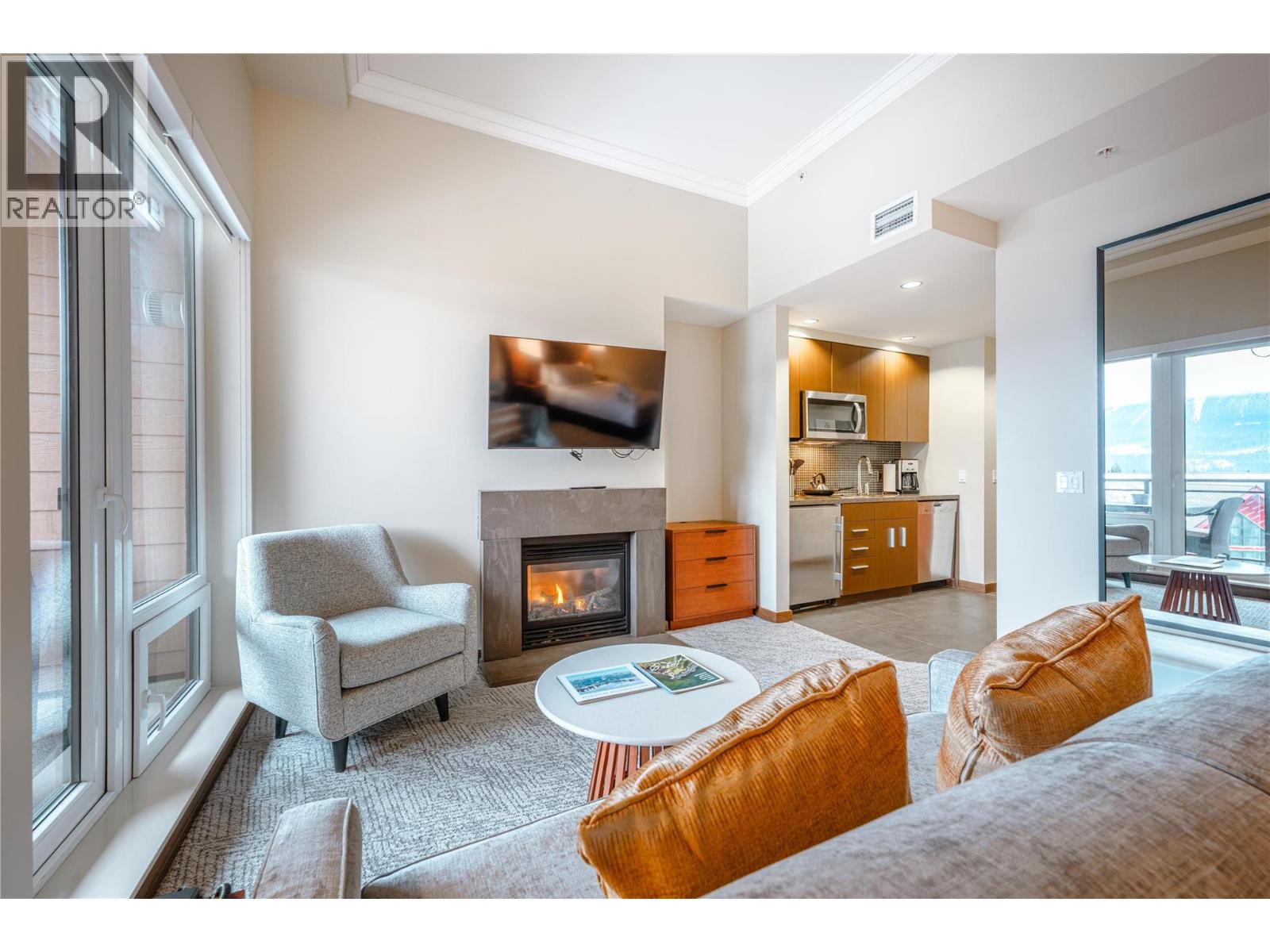 2950 Camozzi Road Unit# 1504, Revelstoke