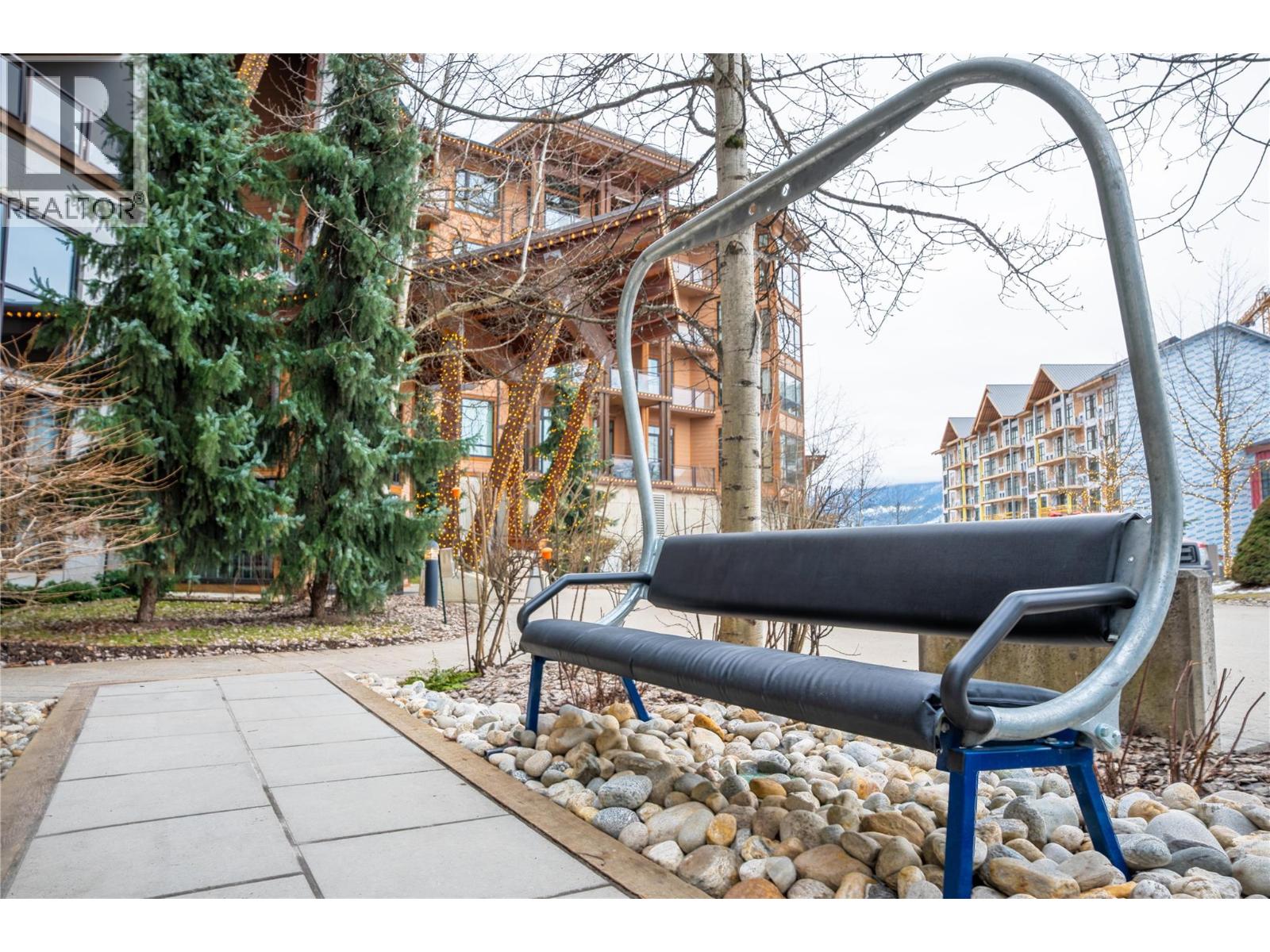 2950 Camozzi Road Unit# 1504, Revelstoke