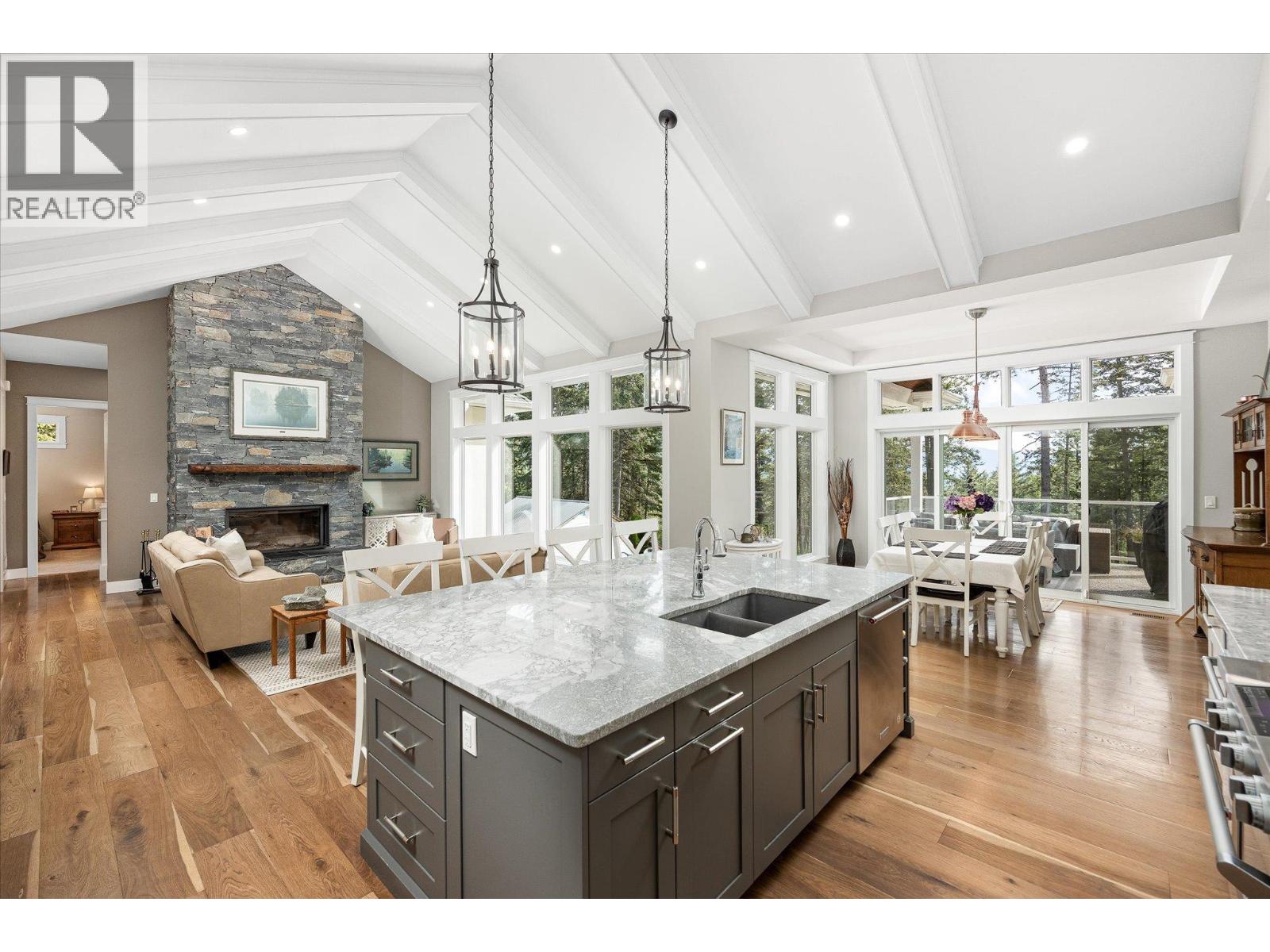 7844 Chew Road, Vernon