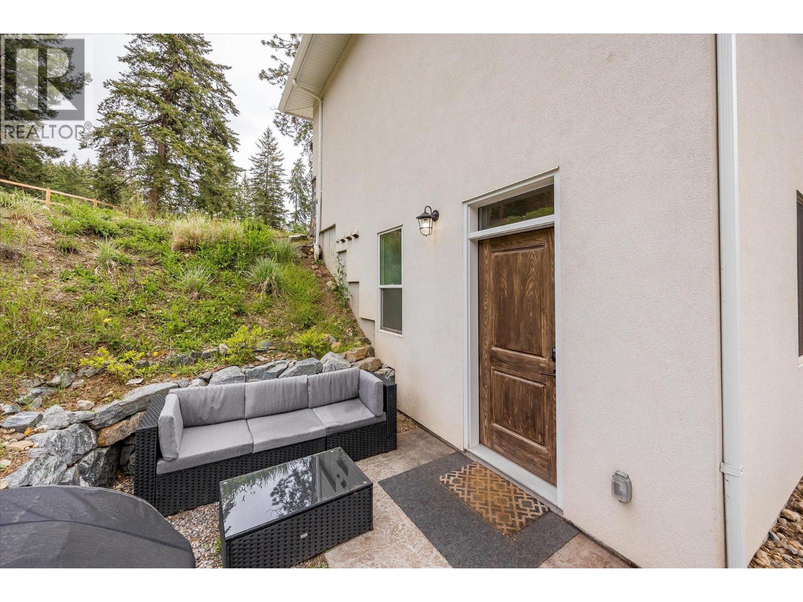 7844 Chew Road, Vernon