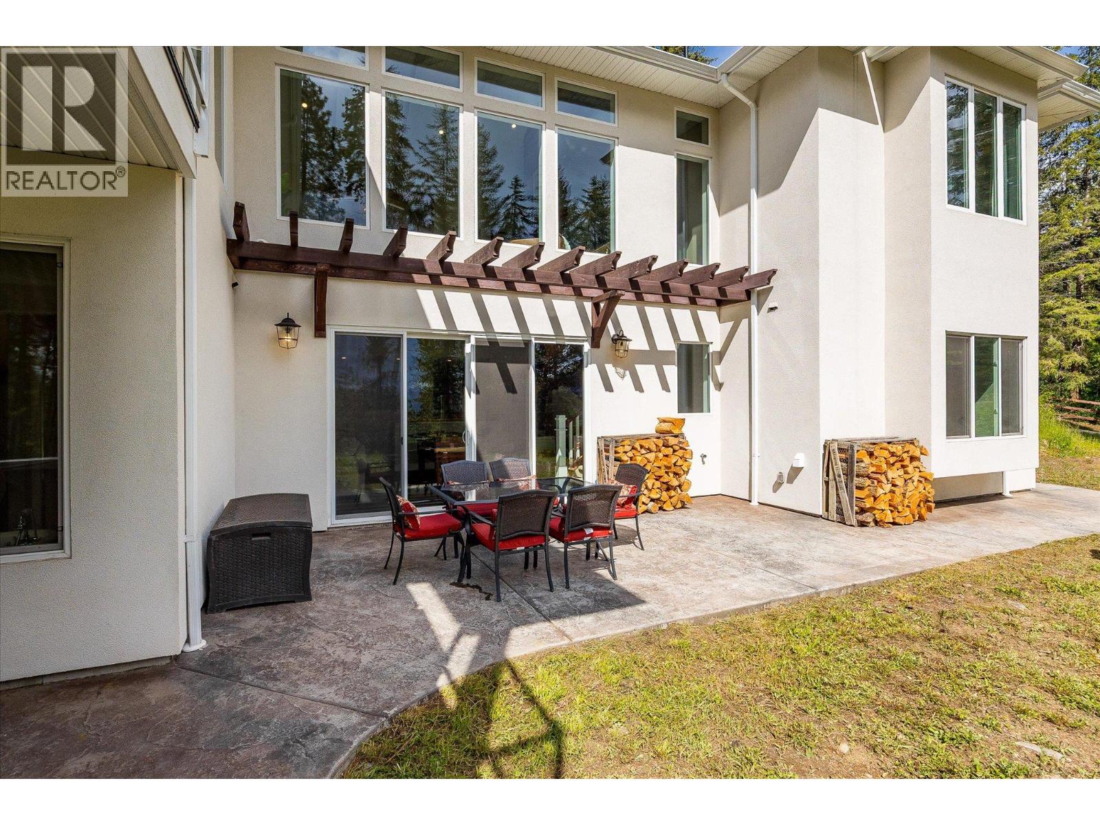 7844 Chew Road, Vernon