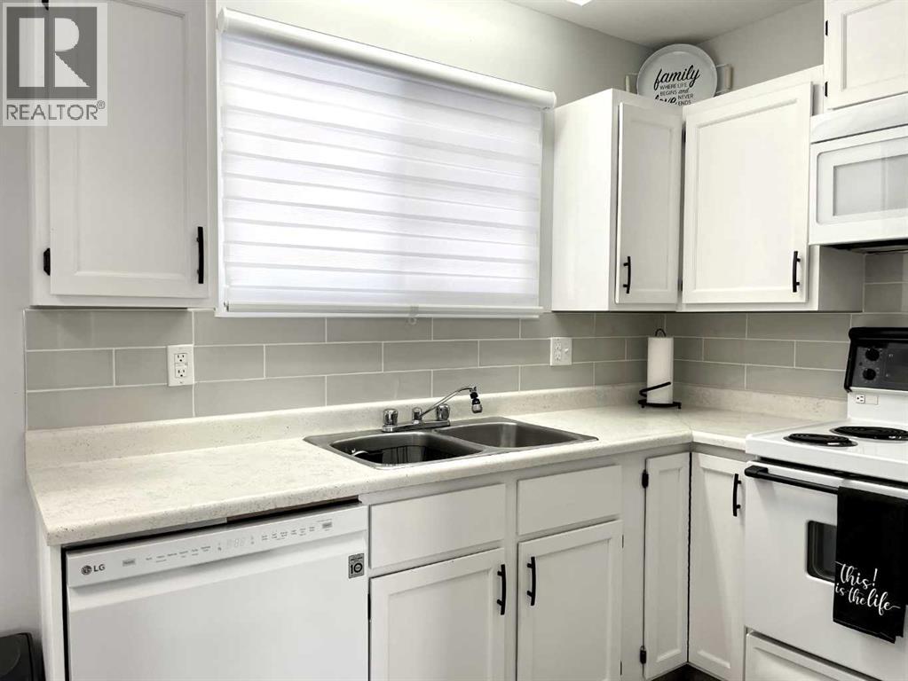 
          4516 45 Street
            <br/>
            <span>Rycroft</span>
            , 
            <span>AB</span>
             <span>T0H3A0</span>
         - Photo 14