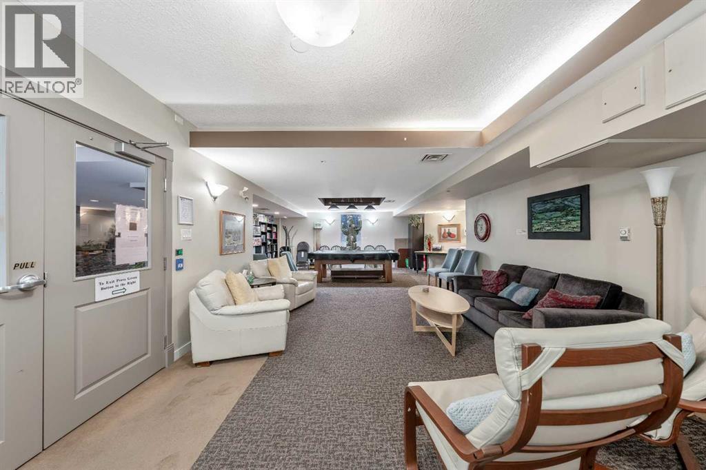 Single Family House for Sale in   Discovery Ridge Close SW Discovery Ridge Calgary 