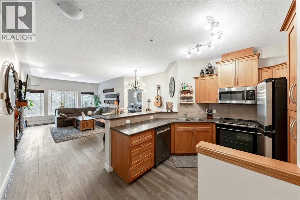 Single Family House for Sale in   Discovery Ridge Close SW Discovery Ridge Calgary 