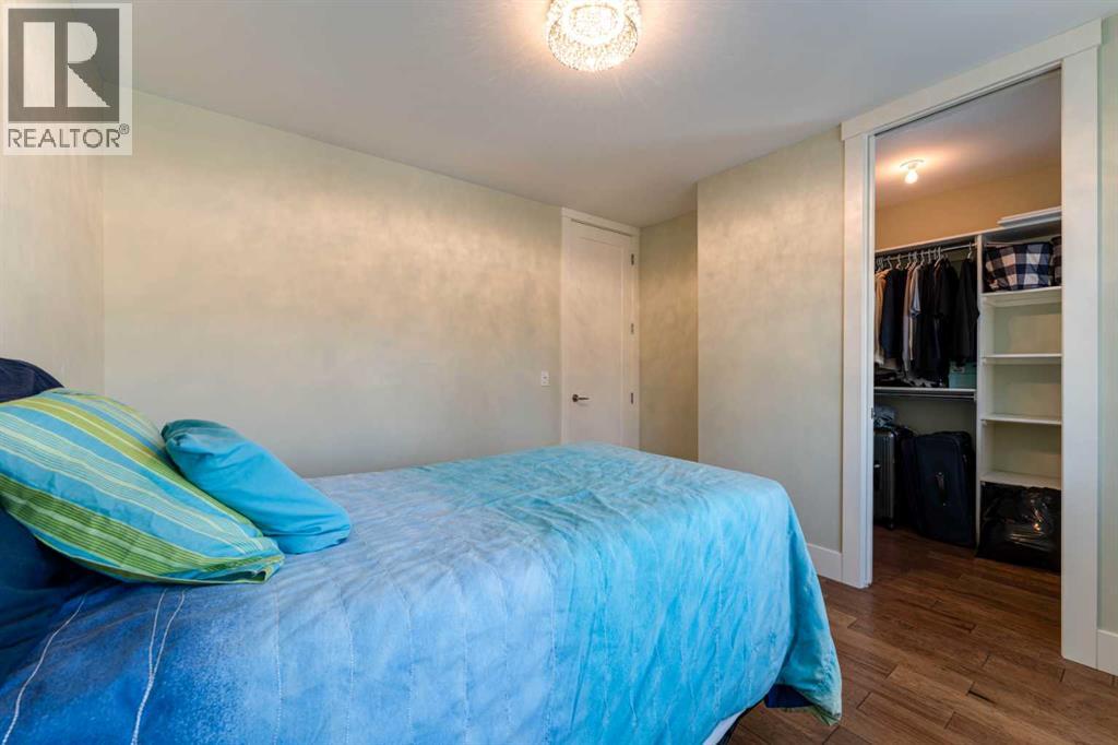 Single Family House for Sale in   Avenue NE Winston Heights/Mountview Calgary 