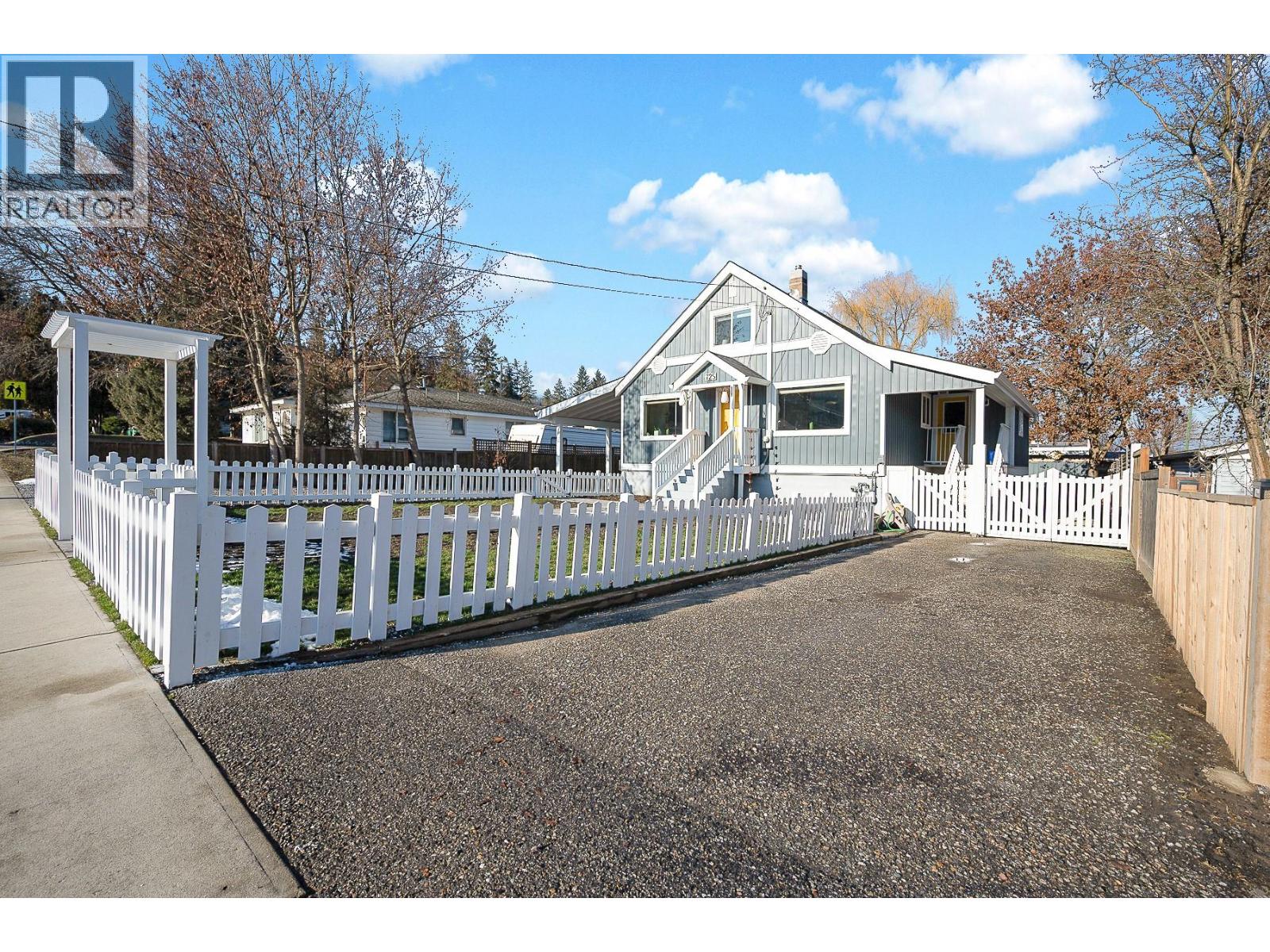 725 Stanley Avenue, Enderby