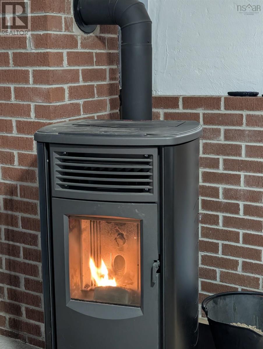 Property 27 of 45 of 637 Highway 335