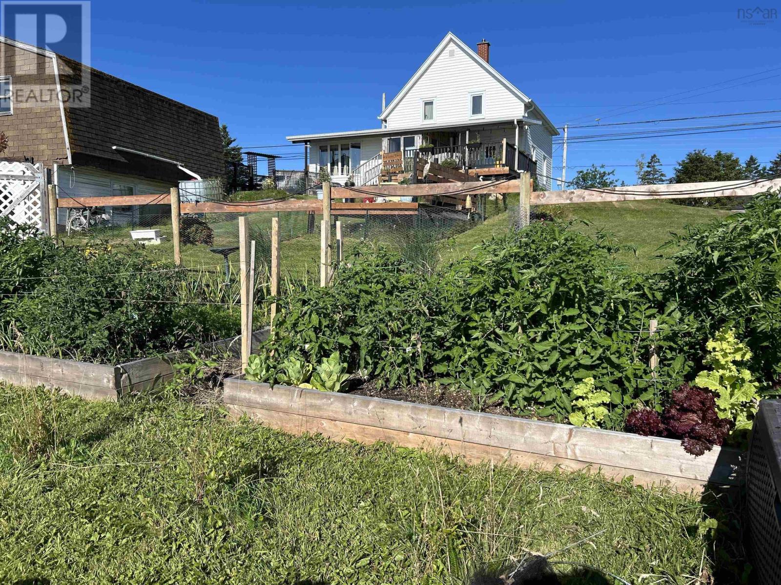 Property 37 of 45 of 637 Highway 335