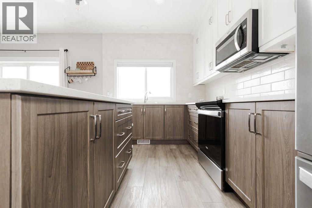 105 McGhee Street, Fort McMurray