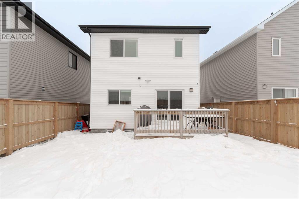 105 McGhee Street, Fort McMurray
