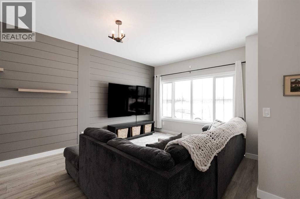 105 McGhee Street, Fort McMurray